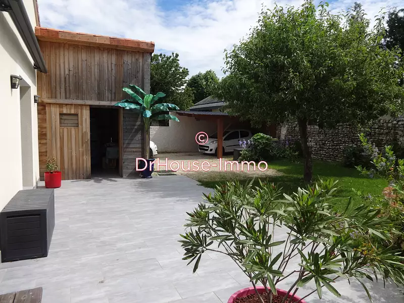 Maison, 235,38 m²