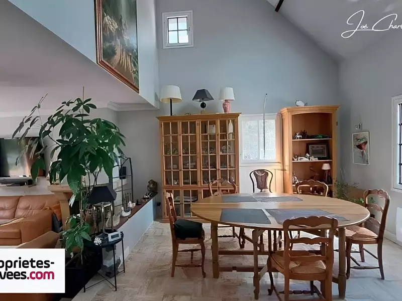 Maison, 188 m²