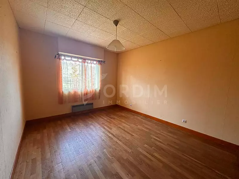 Maison, 259 m²