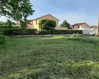 Terrain, 300 m²