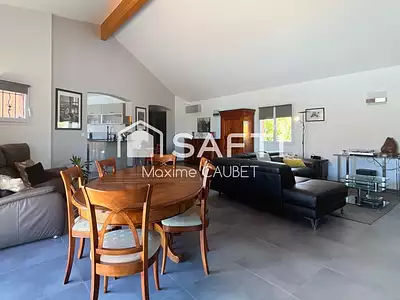 Maison, 260 m²