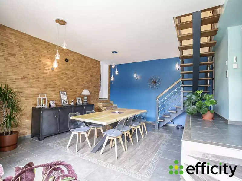 Maison, 185 m²