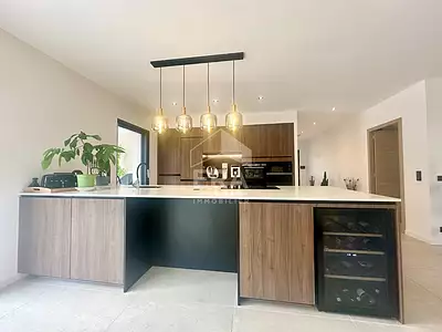 Maison, 177 m²