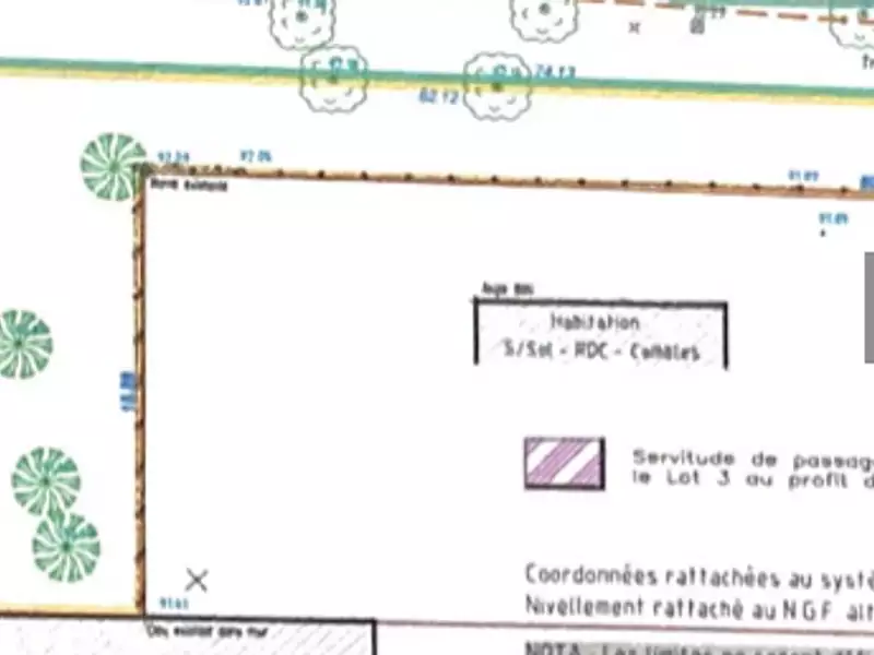 Terrain, 759 m²