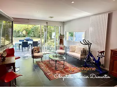 Maison, 206 m²