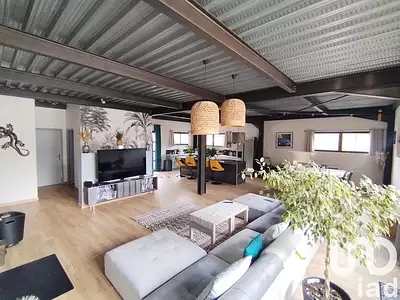 Maison, 166 m²