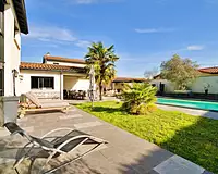 Maison, 210 m²