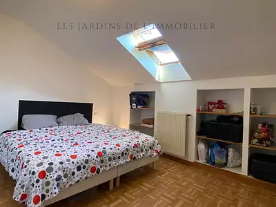 Immeuble, 280 m²