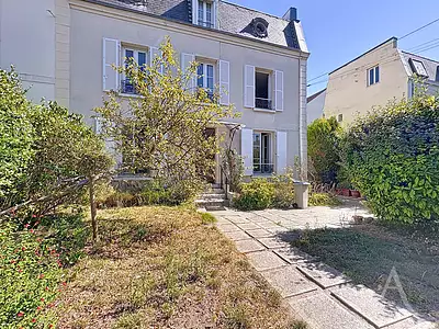 Maison, 158 m²