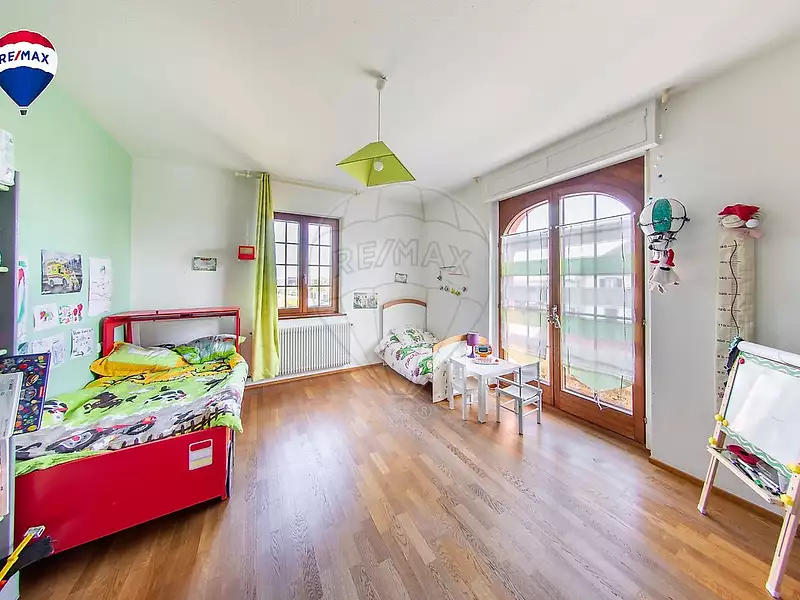 Maison, 168 m²