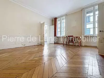 Appartement, 235,39 m²