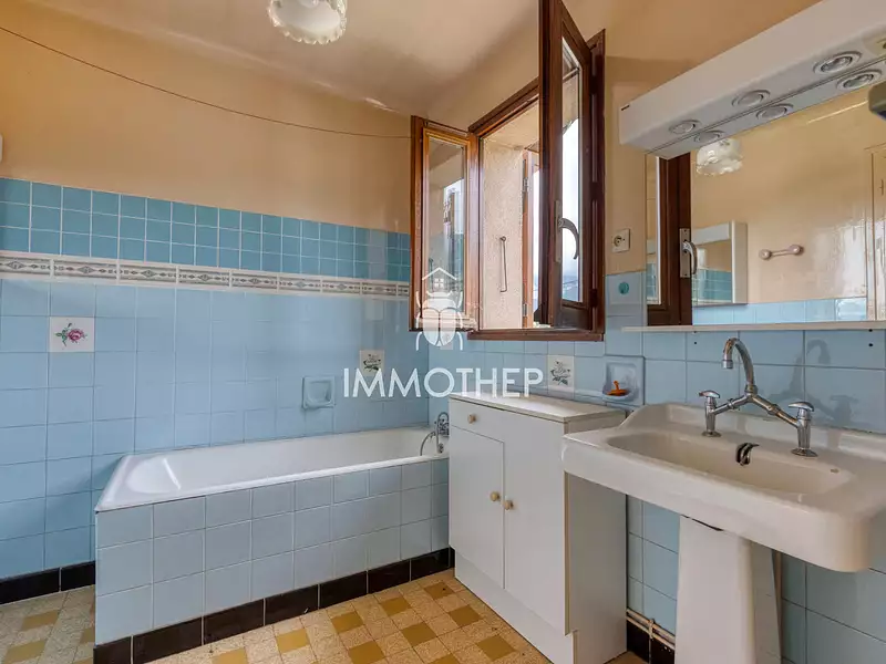 Maison, 217 m²