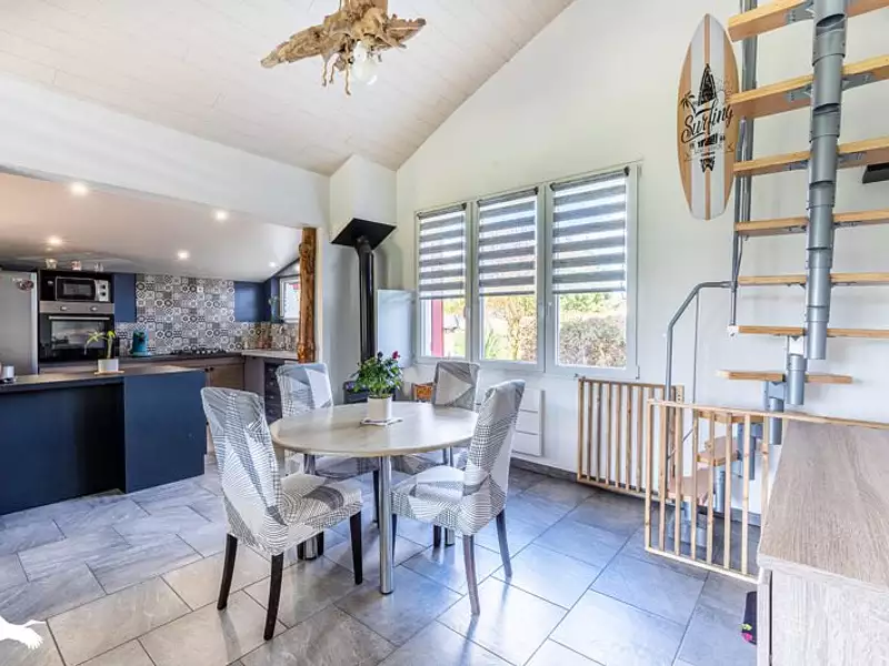 Maison, 83 m²