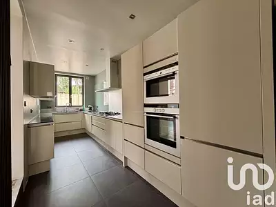 Maison, 212 m²
