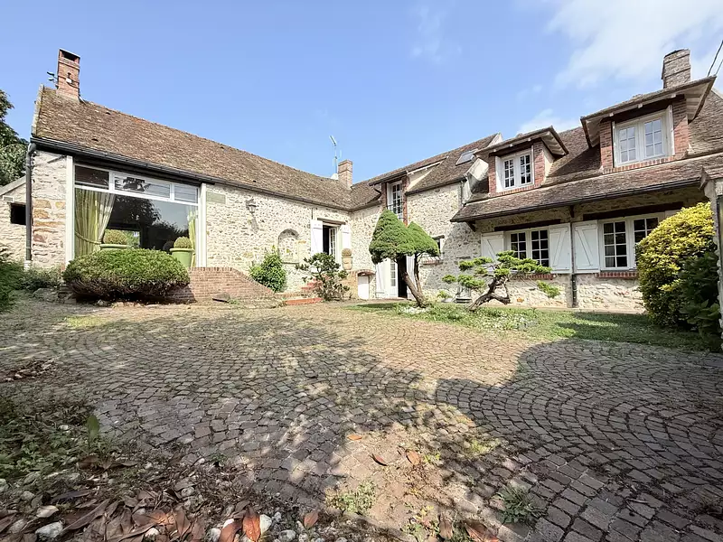 Maison, 350 m²