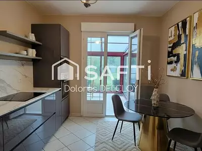 Maison, 190 m²