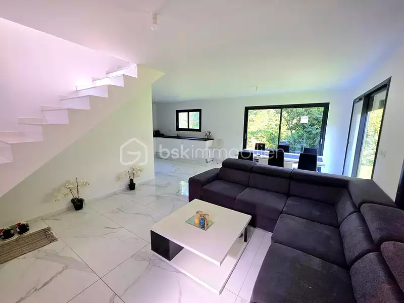 Maison, 92 m²