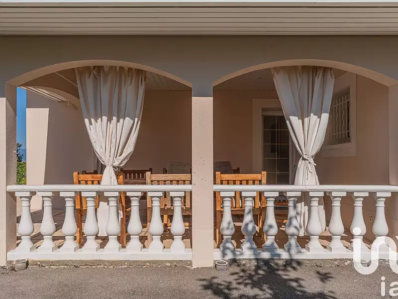 Maison, 300 m²