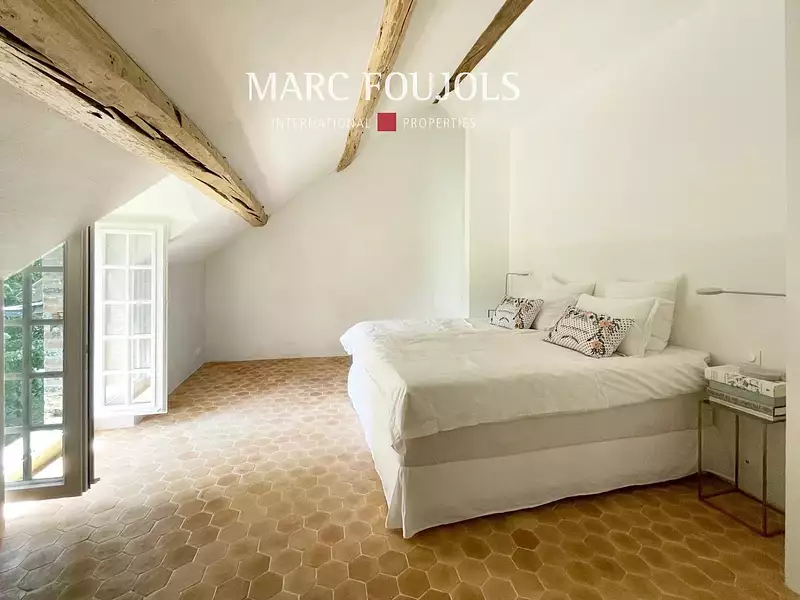 Maison, 400 m²