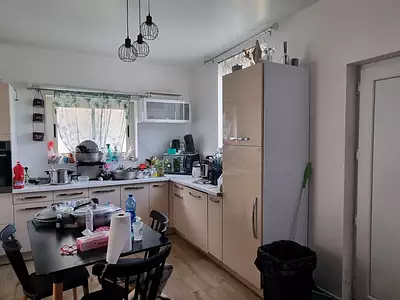 Maison, 93 m²