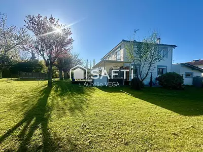Maison, 200 m²