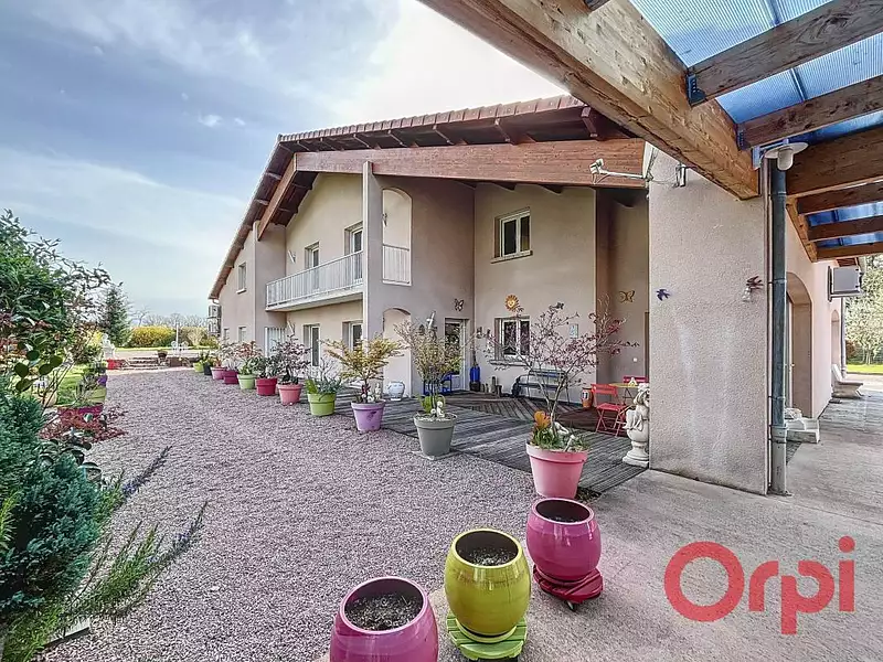 Maison, 315 m²