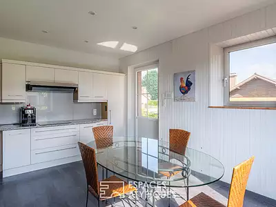 Maison, 273 m²