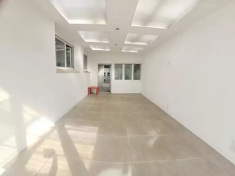 Maison, 218 m²