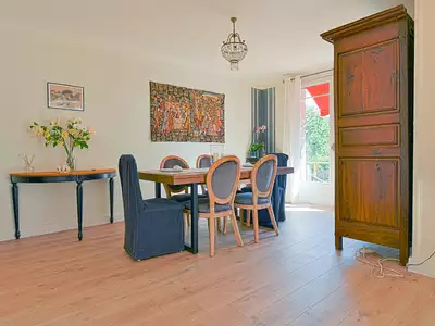 Maison, 220 m²