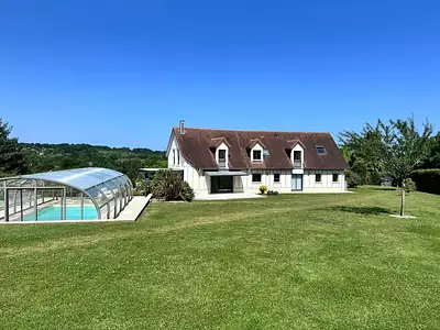 Maison, 261 m²