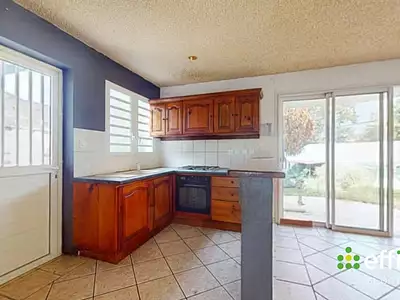 Maison, 83 m²
