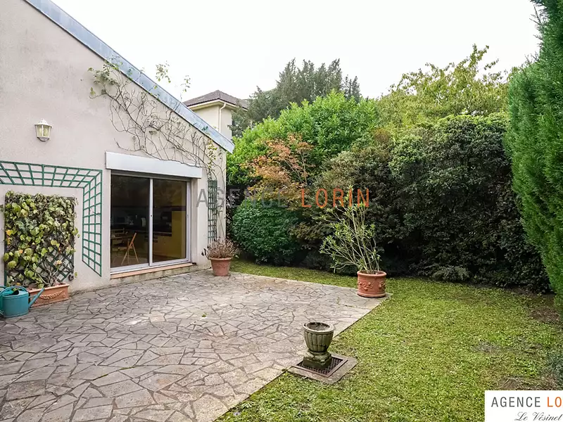 Maison, 214 m²