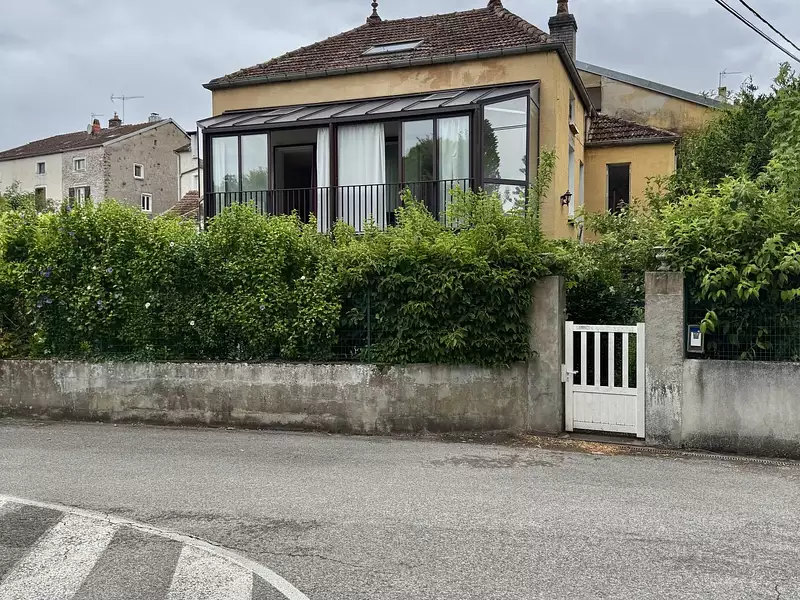 Maison, 166 m²