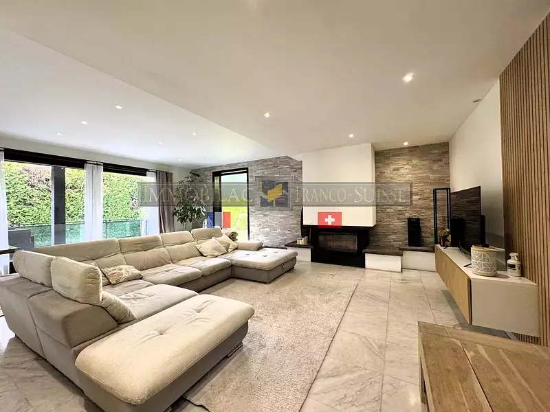 Maison, 362 m²