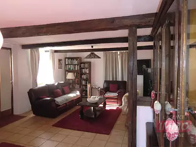 Maison, 195 m²
