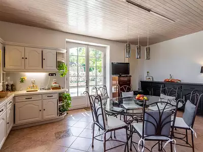 Maison, 320 m²