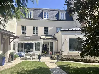 Maison, 235,42 m²