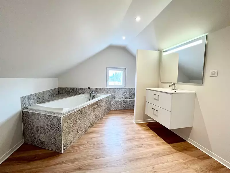 Immeuble, 408 m²