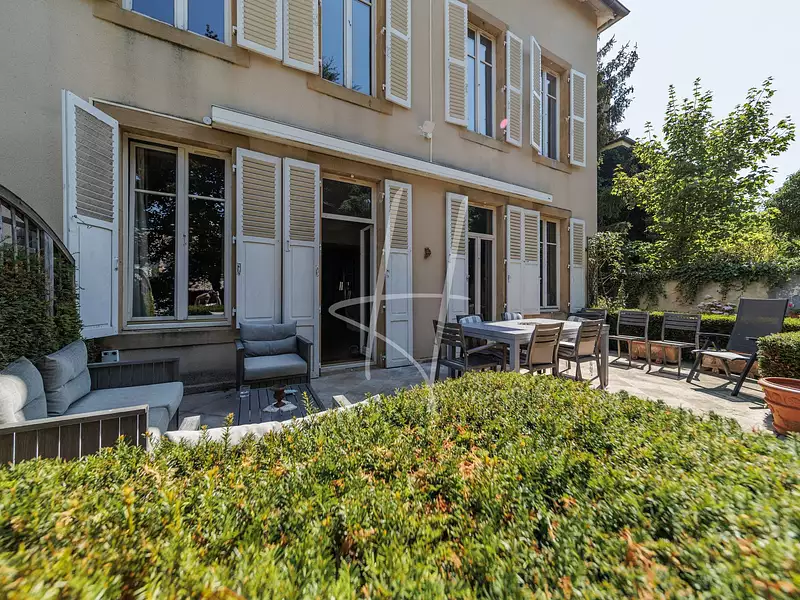 Maison, 210 m²