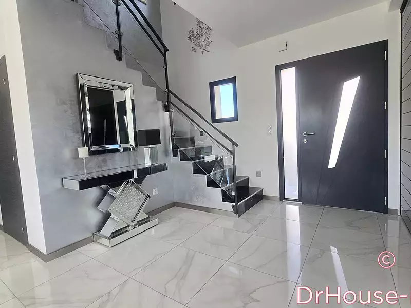 Maison, 155 m²