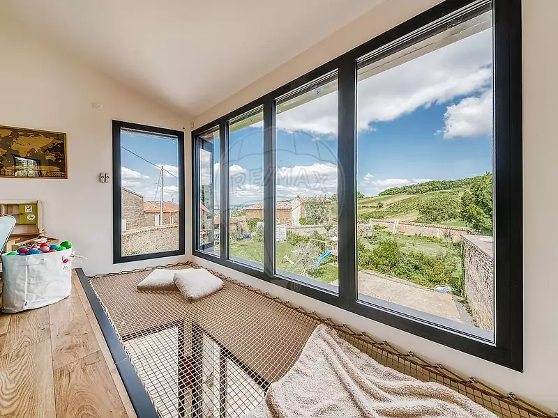 Maison, 168 m²