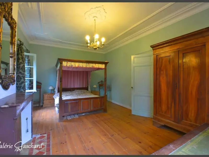 Maison, 250 m²