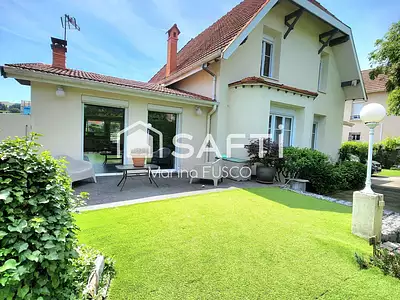 Maison, 328 m²