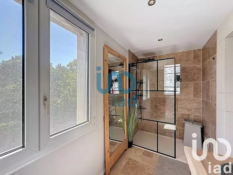 Maison, 182 m²