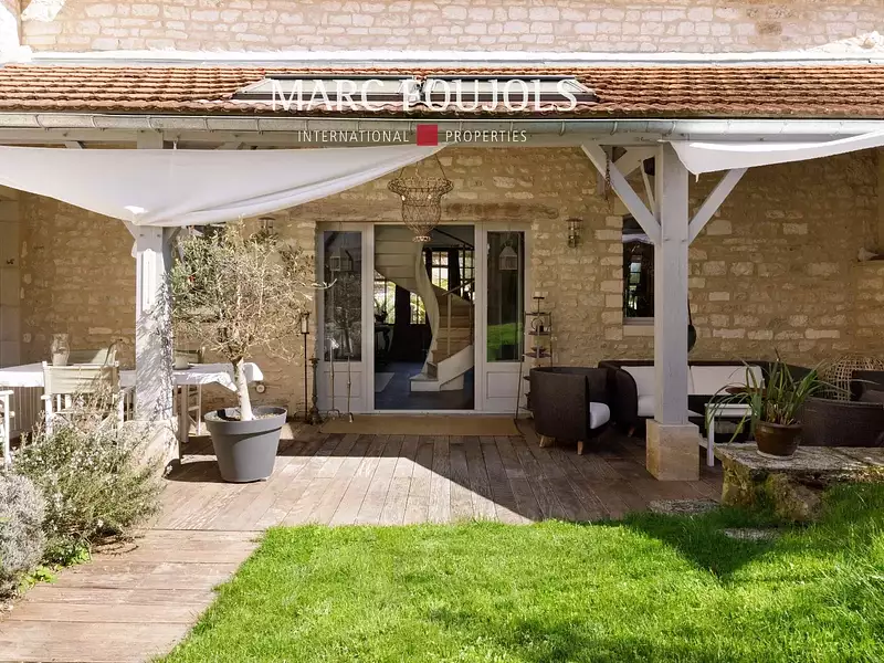Maison, 405 m²