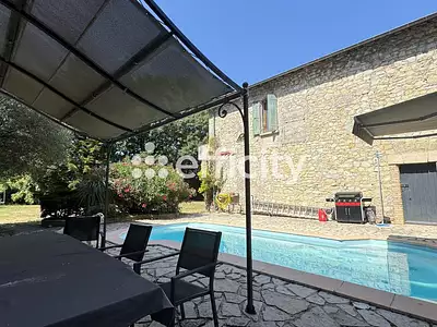 Maison, 450 m²