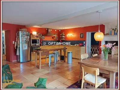 Maison, 208 m²
