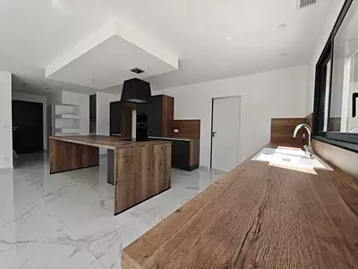 Maison, 148 m²