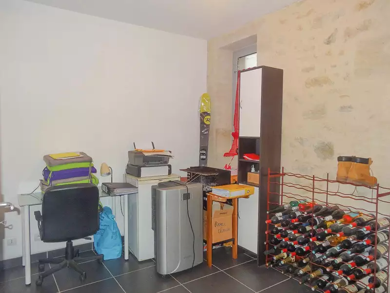 Divers, 64 m²