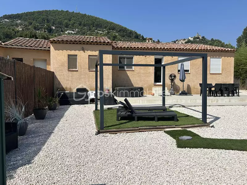 Maison, 83 m²